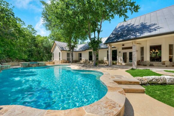 Backyard Swimming Pool in San Tan Valley, AZ